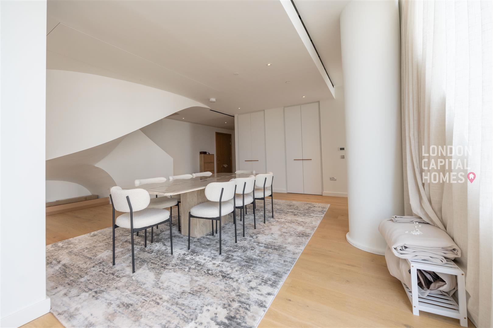 4 bed property in Wilshire House, 2 Prospect Way, LONDON